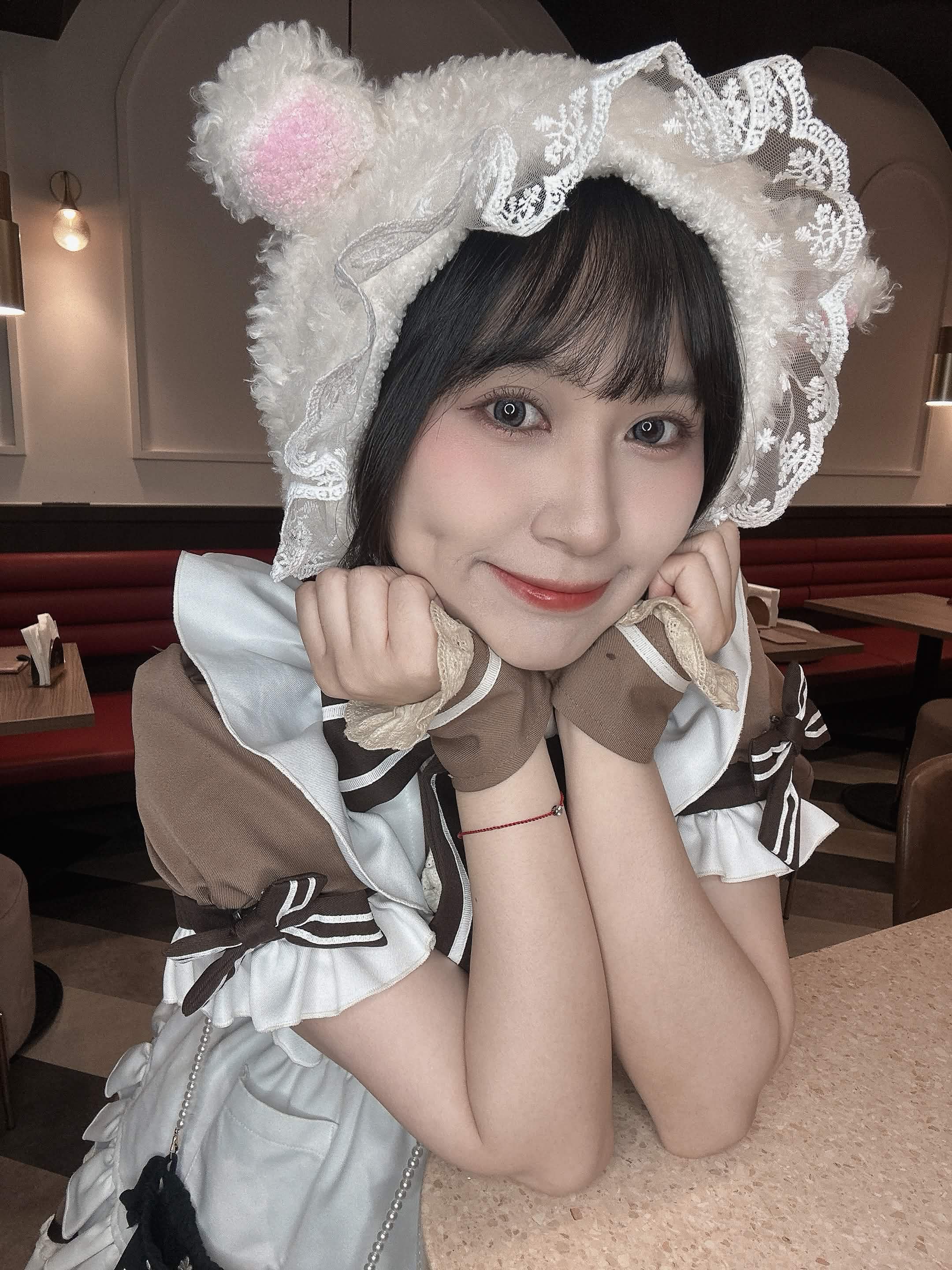系雨公開照片 1