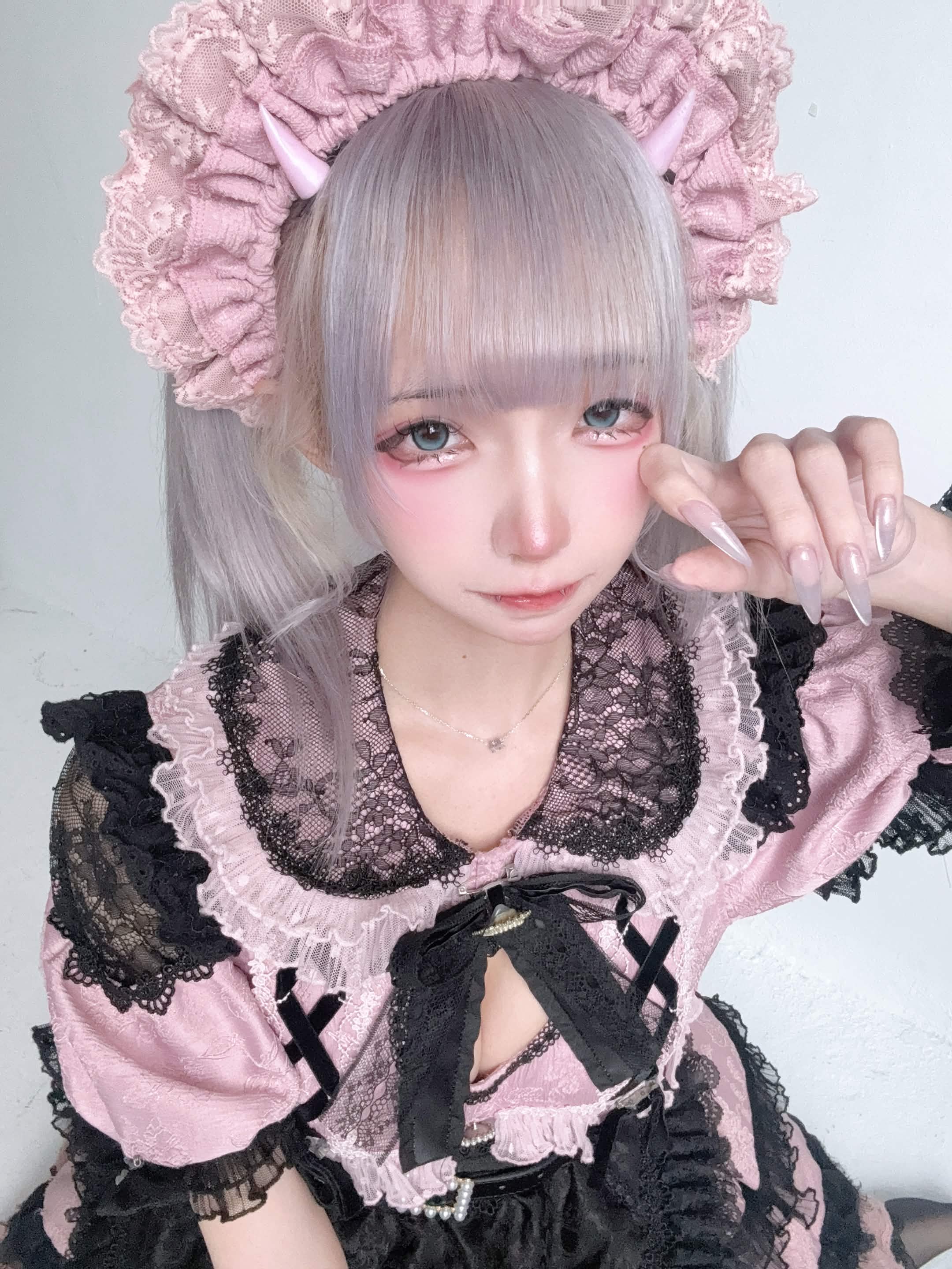 宮月 かみ公開照片 1